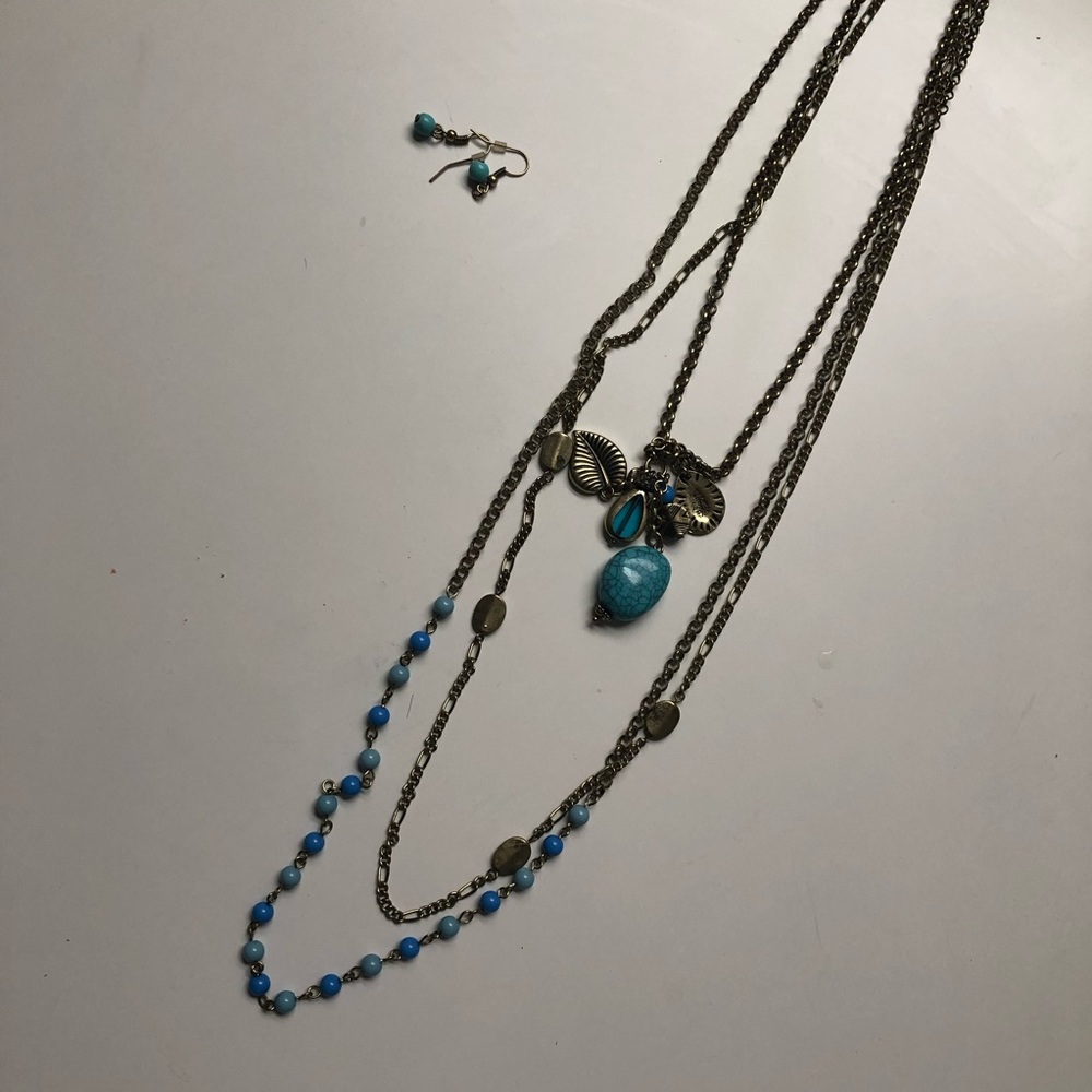 Long necklace